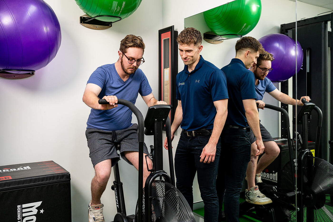 Sports rehab in the gym
