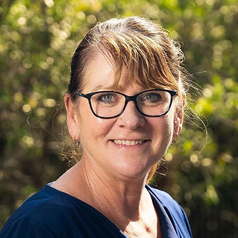 Tracey Oxlade